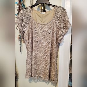 Brittany Black  top tan Lace XL